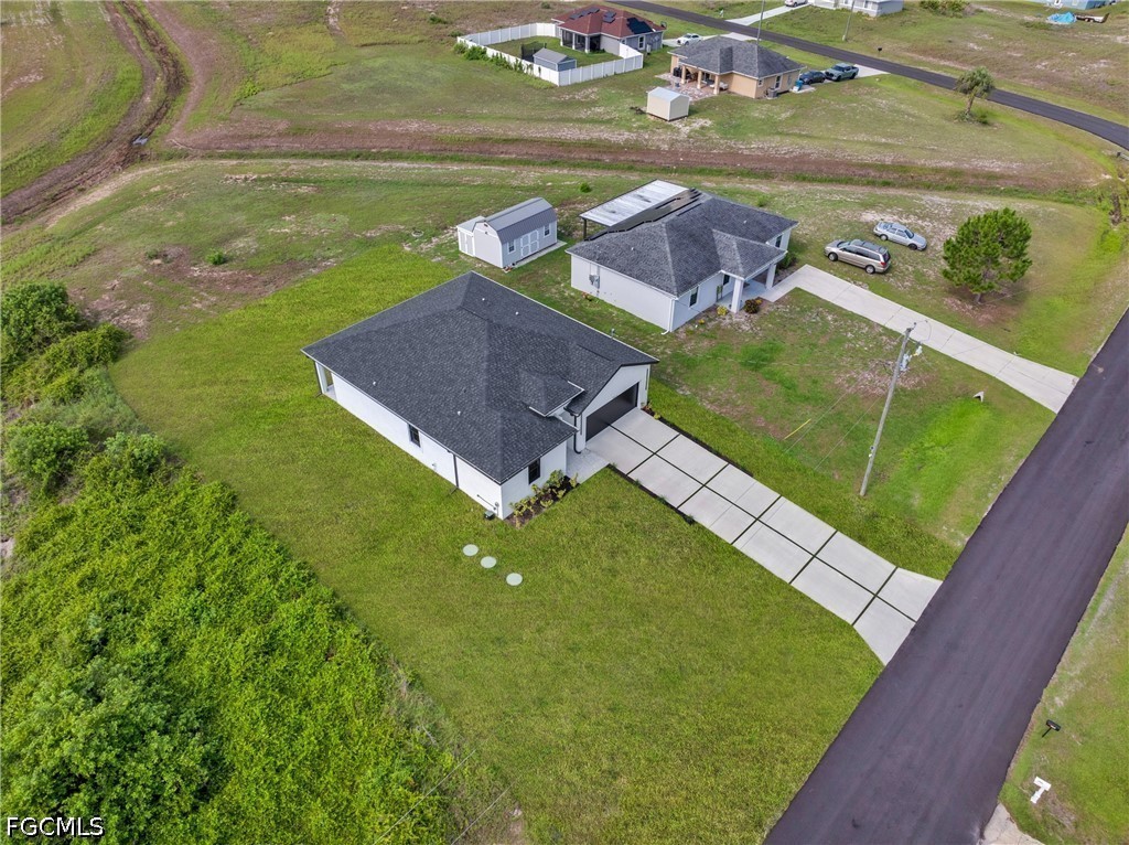 7071 Tide Cir Property Photo 3