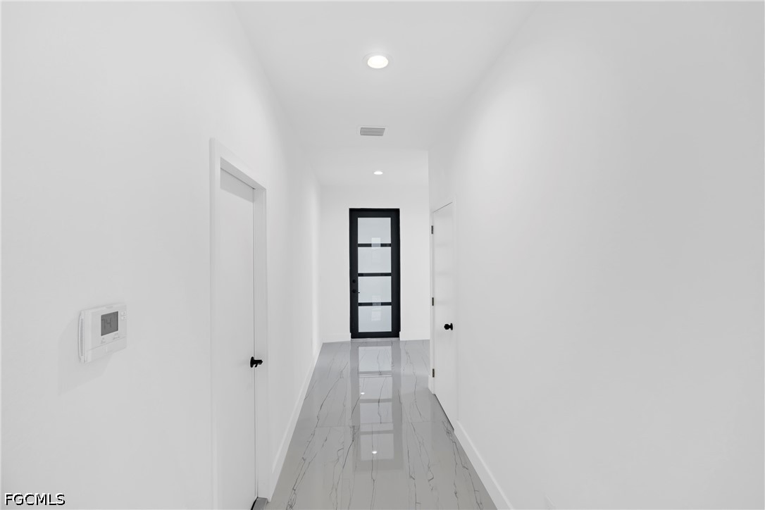 7071 Tide Cir Property Photo 12
