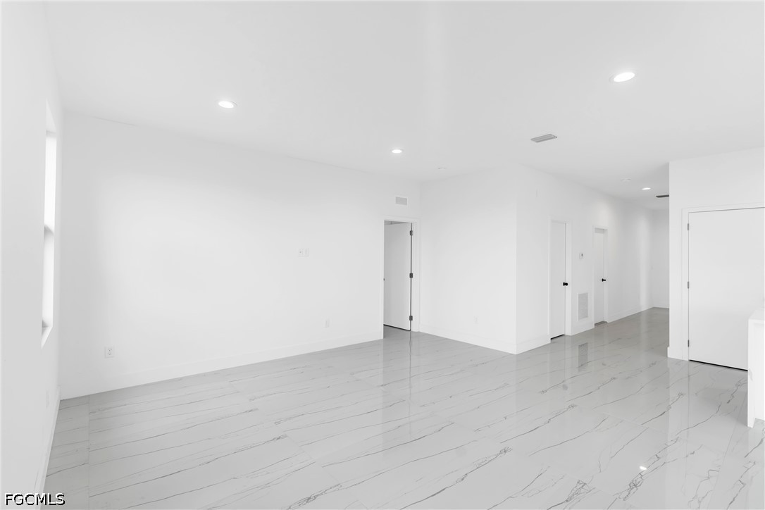 7071 Tide Cir Property Photo 30