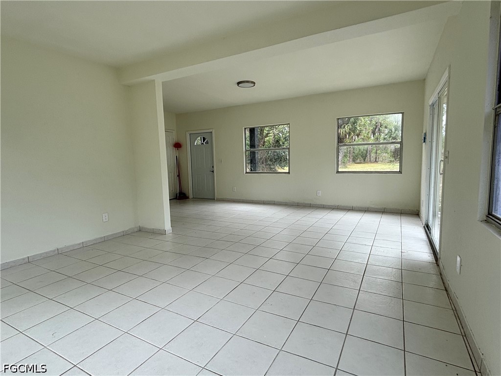 2150 Panama Ave Property Photo 7