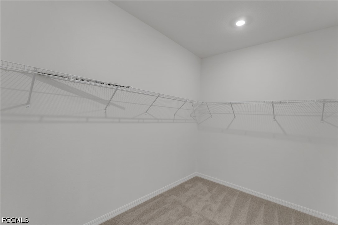 16935 Squirrel Branch Ln Property Photo 11