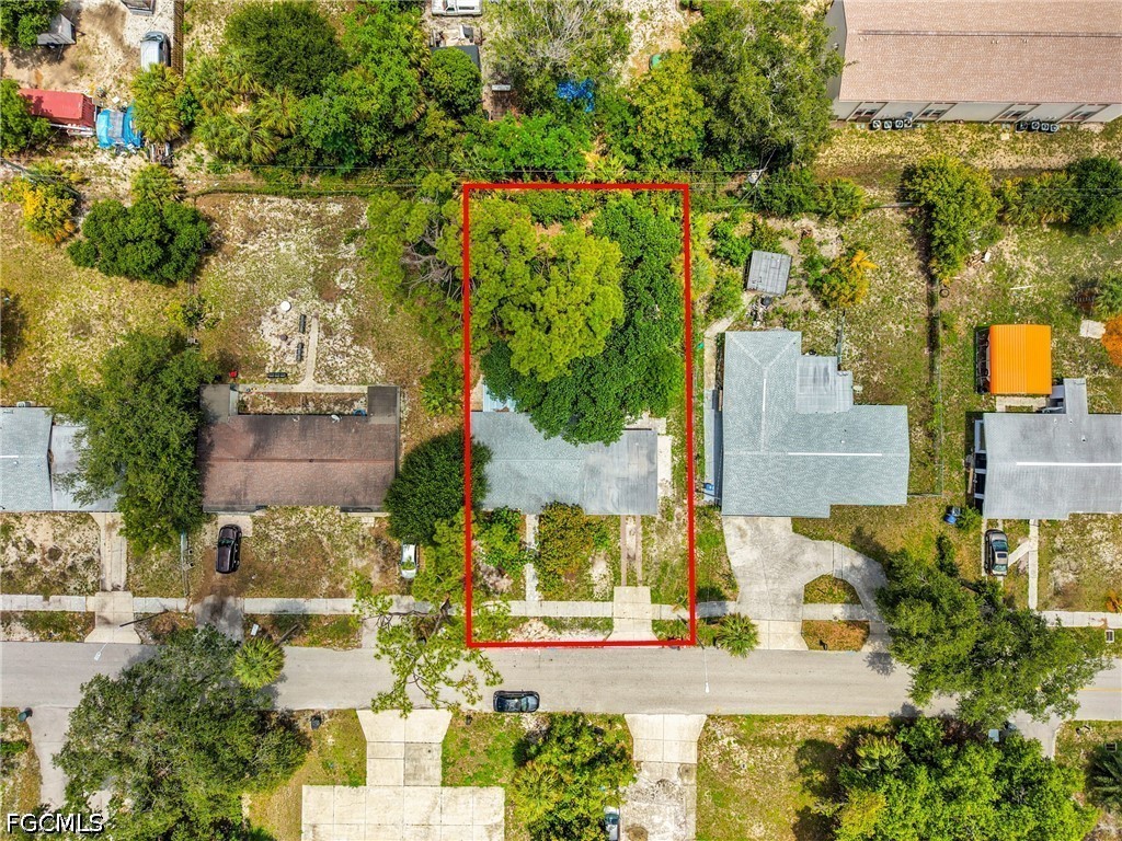 2351 Dora ST Property Photo 1