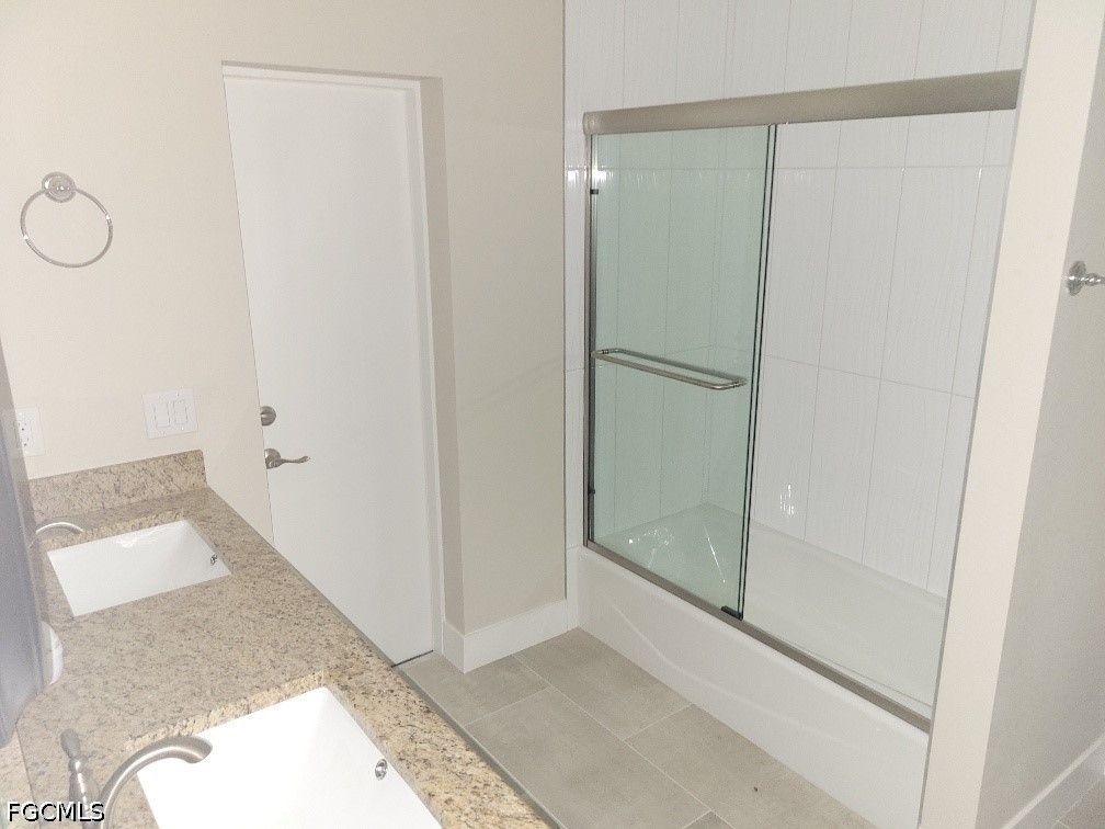 249 Rotonda Cir Property Photo 8