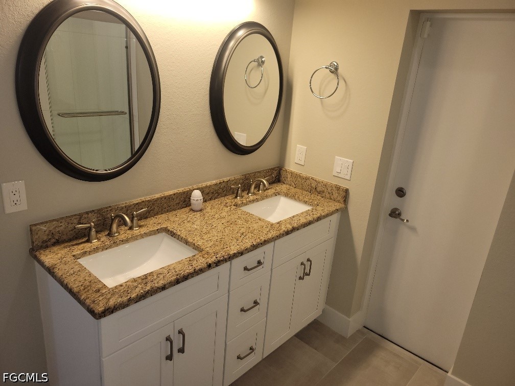 249 Rotonda Cir Property Photo 13
