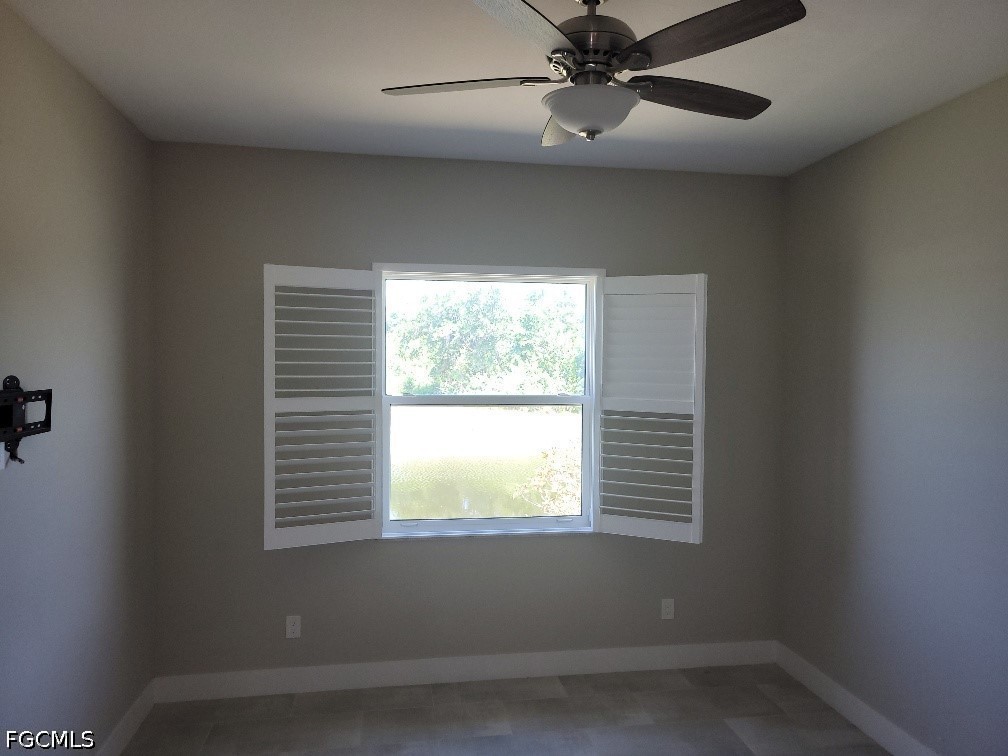 249 Rotonda Cir Property Photo 15