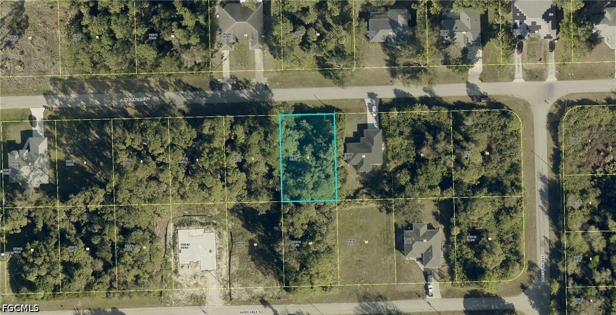 3841 Hillandale St Property Photo 1