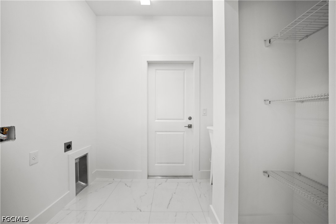 3014 38th St W Property Photo 13