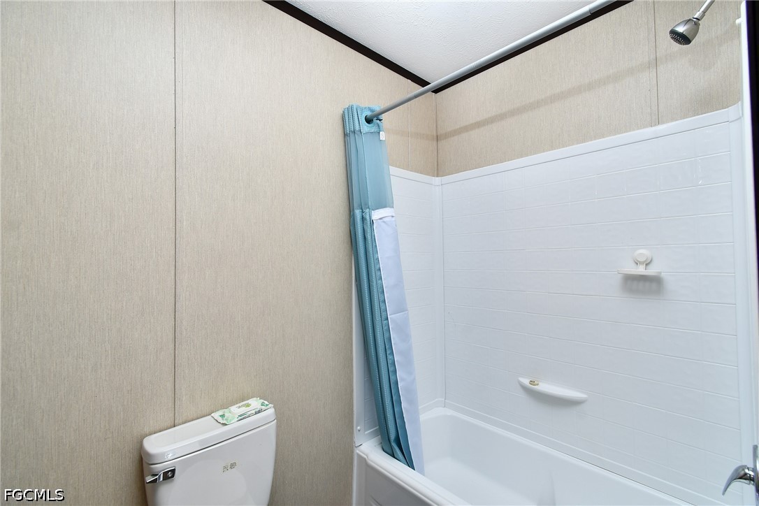 4976 Curlew Dr Property Photo 23