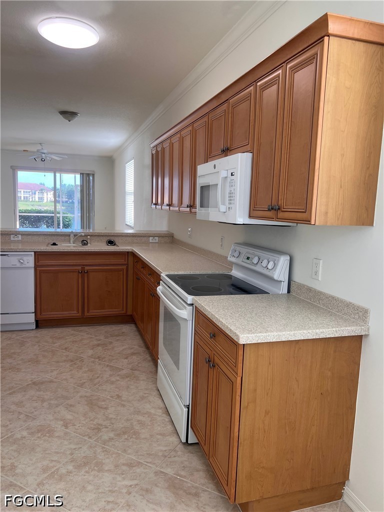8470 Kingbird Loop 1020 Property Photo 7