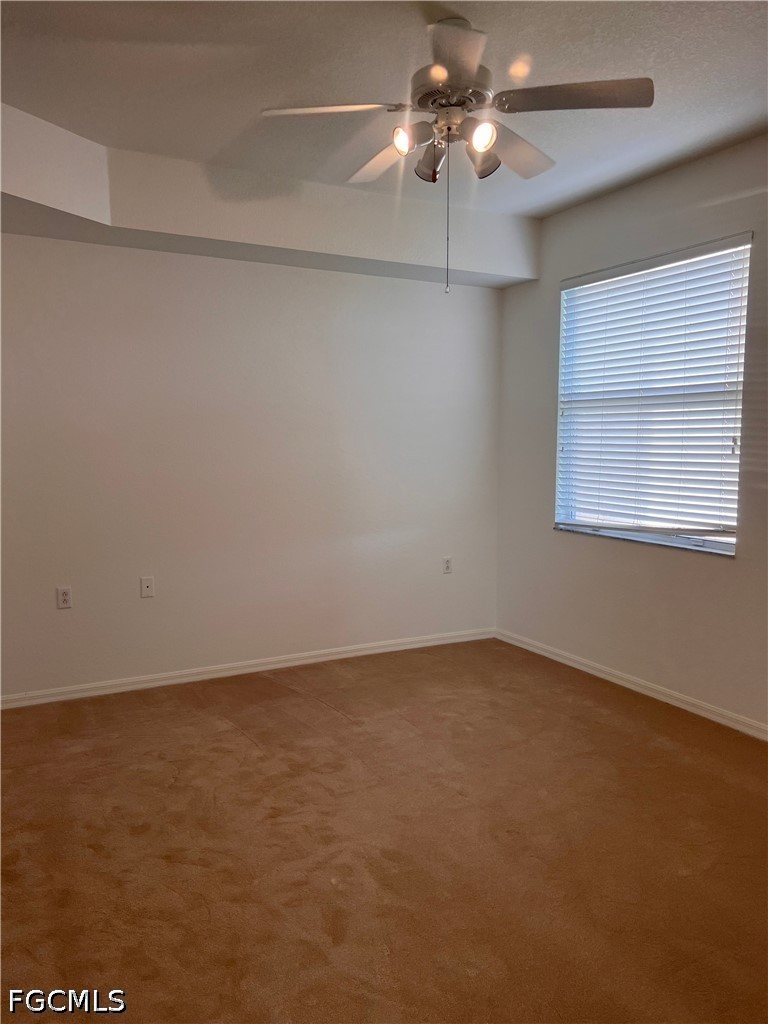 8470 Kingbird Loop 1020 Property Photo 11