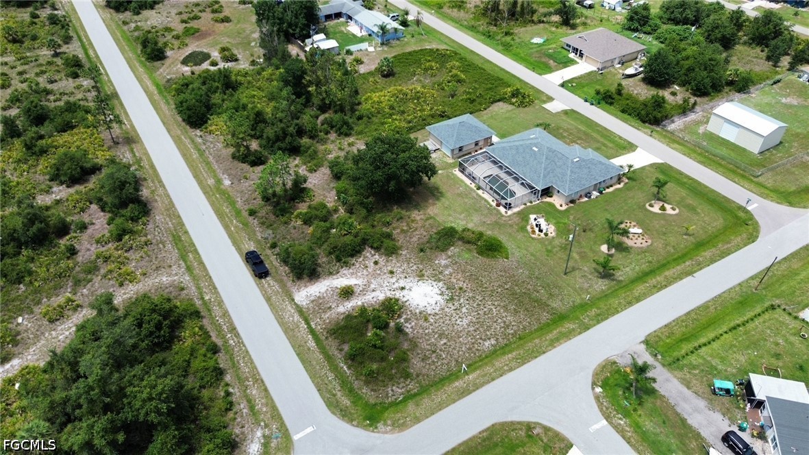29245 Meadowlark Ln Property Photo 2