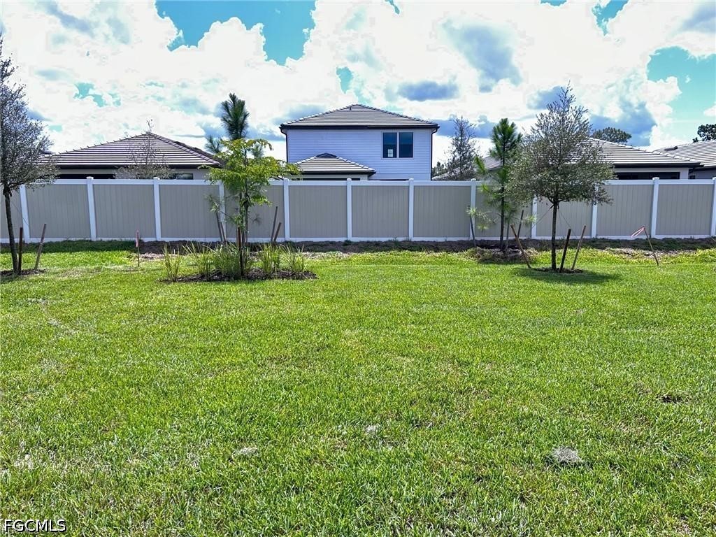 24869 Surf Haven Ln Property Photo 13