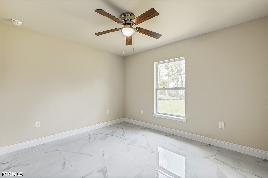 128 Sanborn Dr Property Photo 11