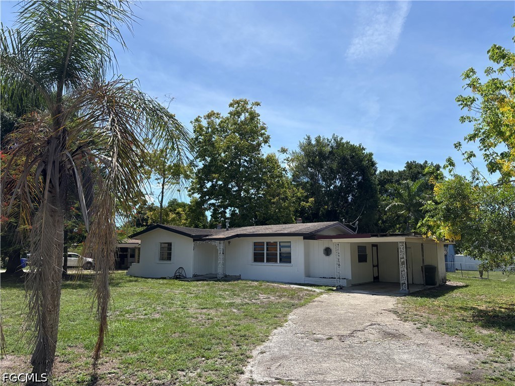3977 Seminole Ave Property Photo 1