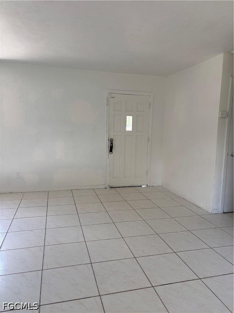 3977 Seminole Ave Property Photo 13