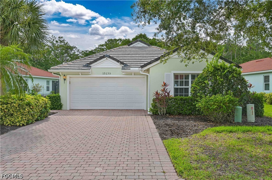 15139 Ligustrum Ln Property Photo 1