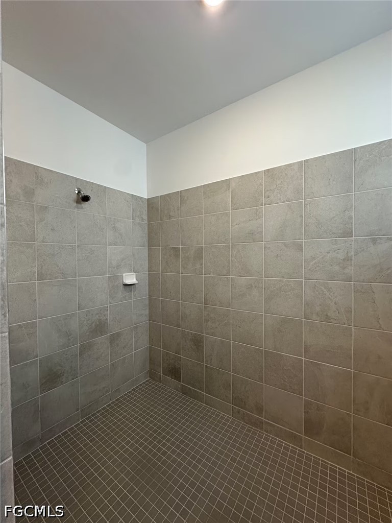 9291 Aqua Overlook Ct Property Photo 12