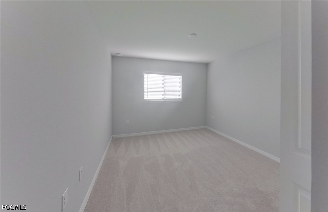 227 Pennfield St Property Photo 14