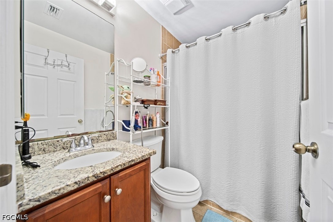 1243 Earnest St E Property Photo 22