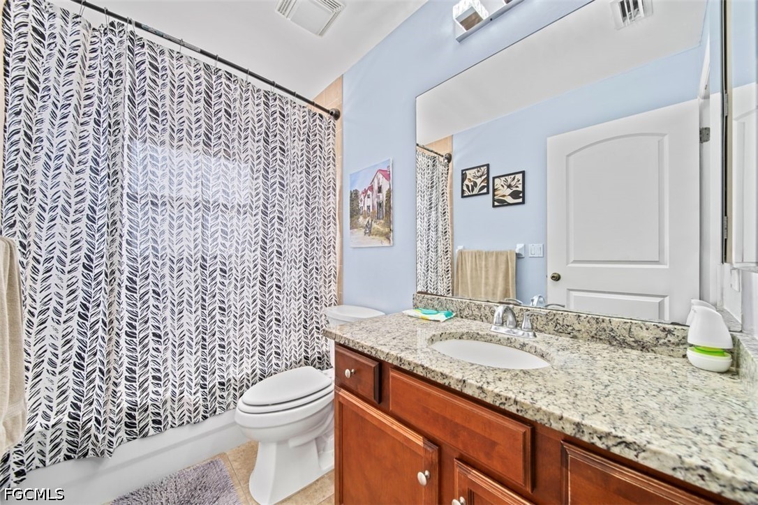 1243 Earnest St E Property Photo 23