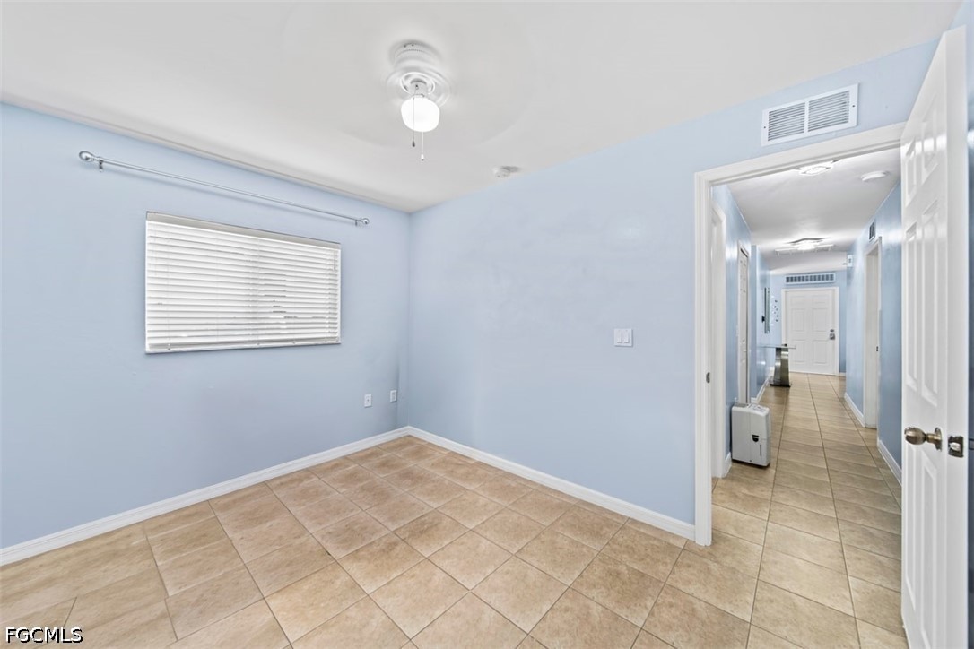 1243 Earnest St E Property Photo 25