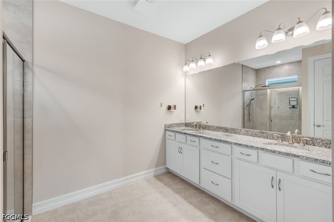 451 Spring Hill Lake Loop Property Photo 21