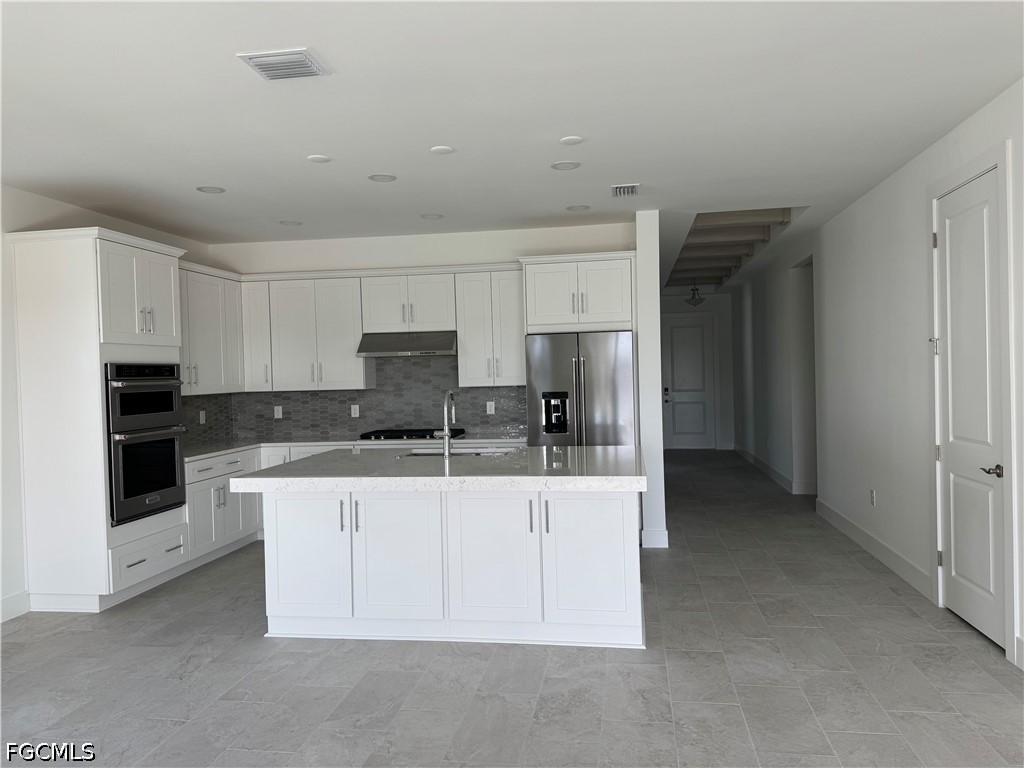 16325 Preservation Blvd Property Photo 14