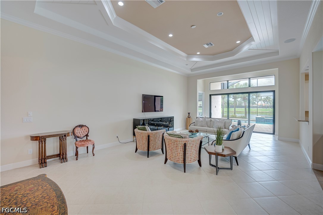 23231 Sanabria Loop Property Photo 4
