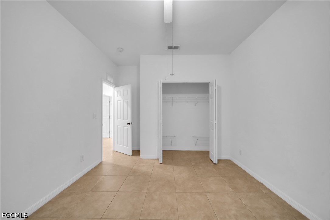 21 Kismet Pkwy E Property Photo 14