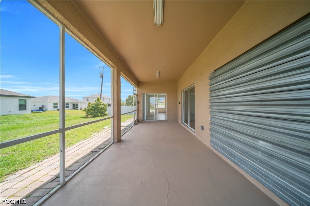 21 Kismet Pkwy E Property Photo 21