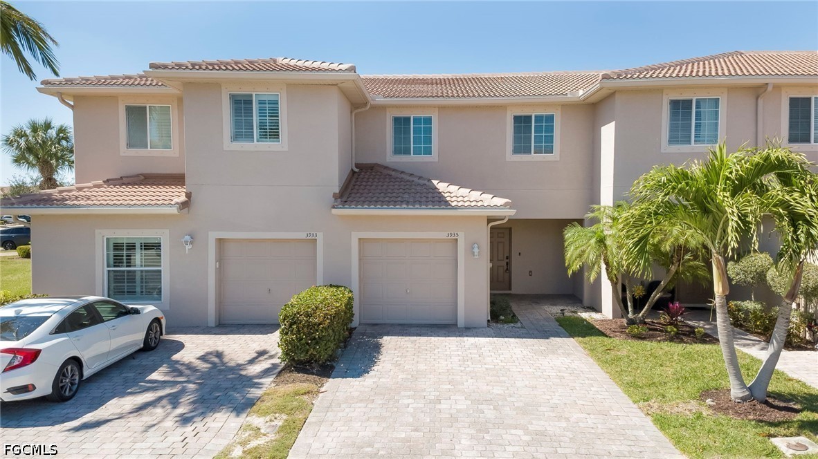 3935 Cherrybrook LOOP Property Photo 1