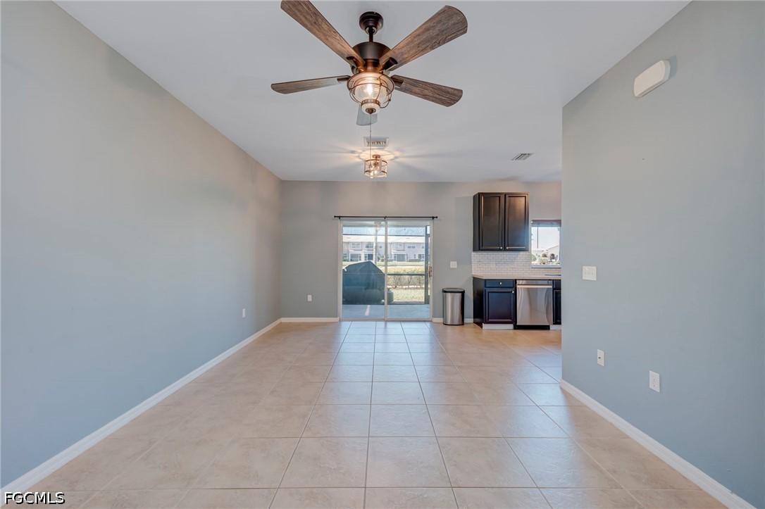 3935 Cherrybrook Loop Property Photo 3