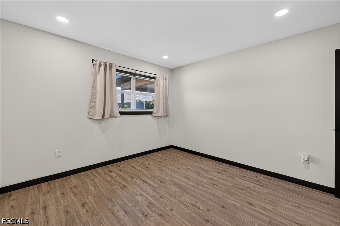 27072 Hillshire Ln Property Photo 25