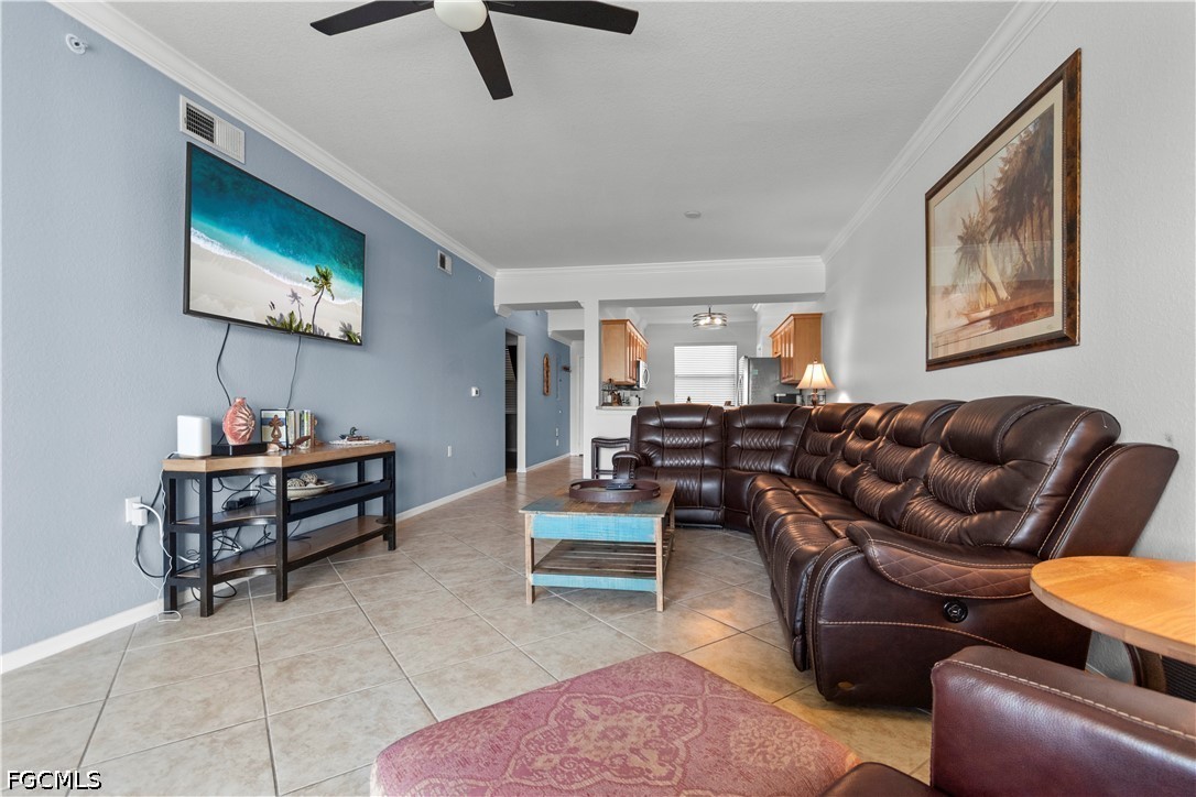 8470 Kingbird Loop 1025 Property Photo 6