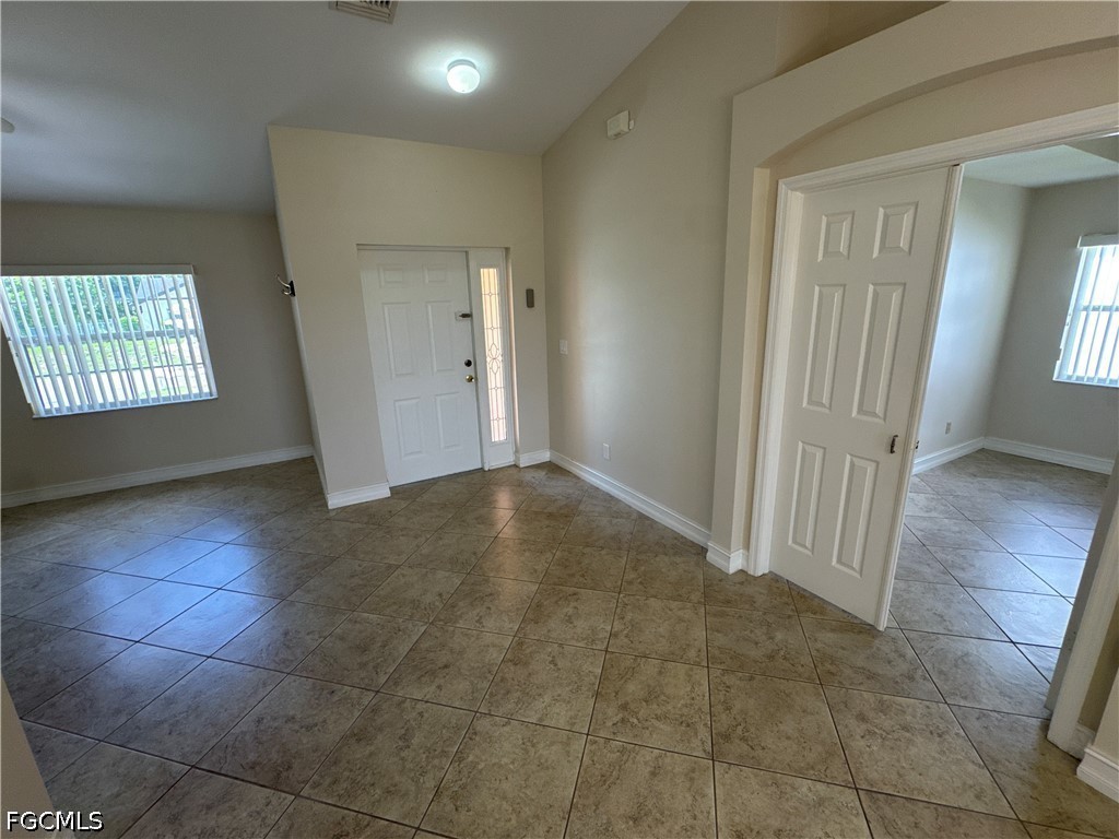 4914 7th St W Property Photo 14