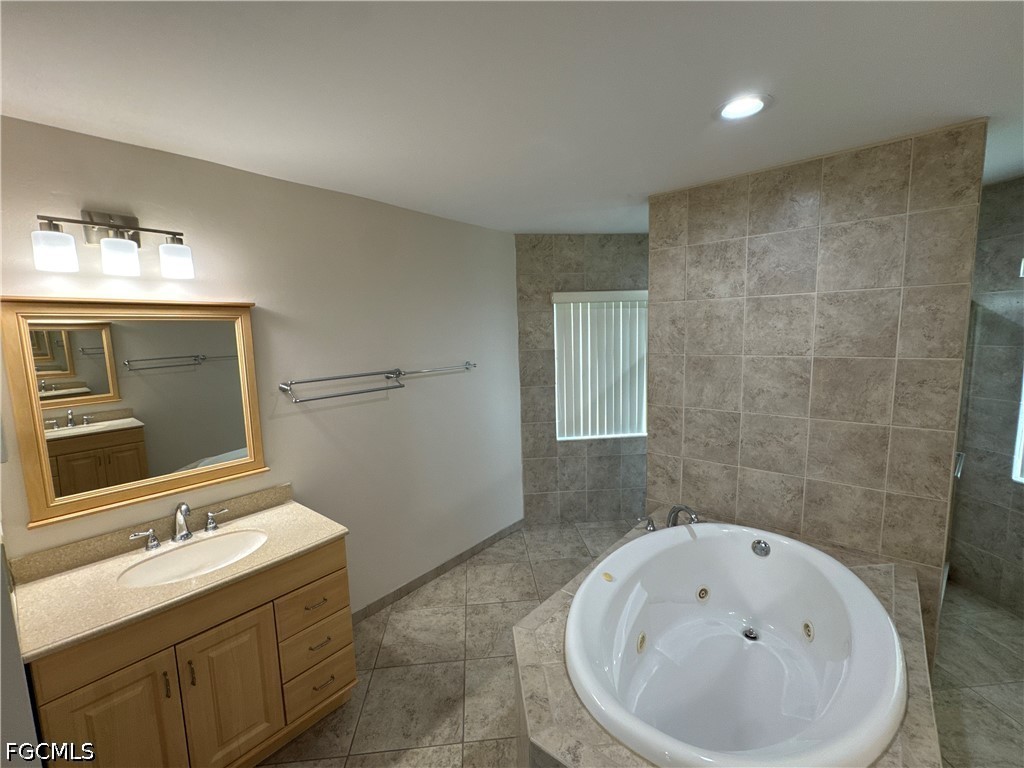 4914 7th St W Property Photo 21