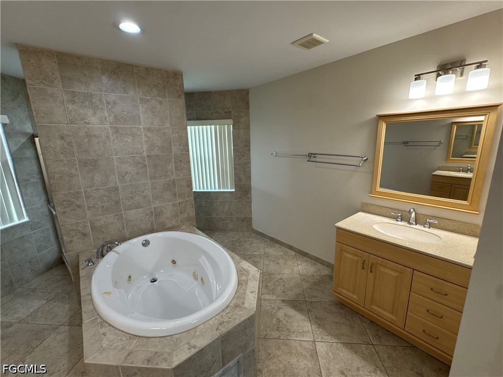 4914 7th St W Property Photo 22