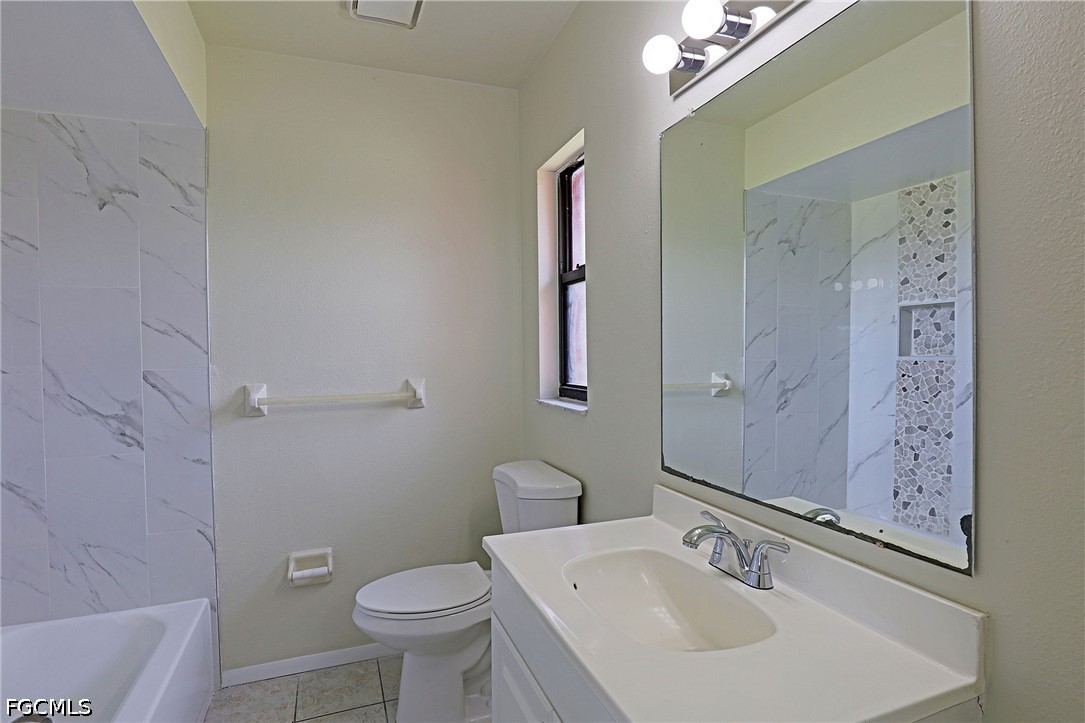 4417 Sw Santa Barbara Pl Property Photo 9