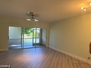 8706 Athena Ct Property Photo 3