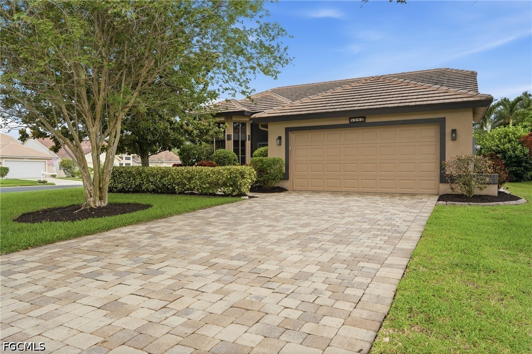 8185 Breton Cir Property Photo 3