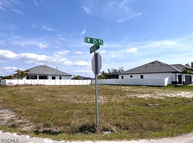 3 SW 35th PL Property Photo 1