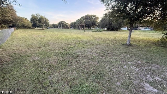 149 Oak Dr Property Photo 3