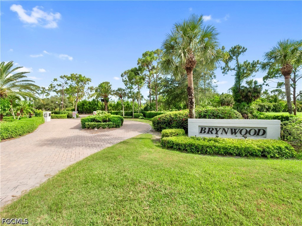 13580 Brynwood Ln Property Photo 3