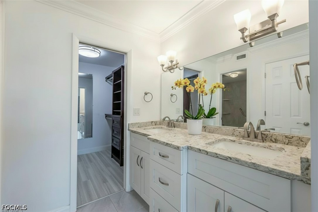 1087 Forest Lakes Dr 306 Property Photo 8