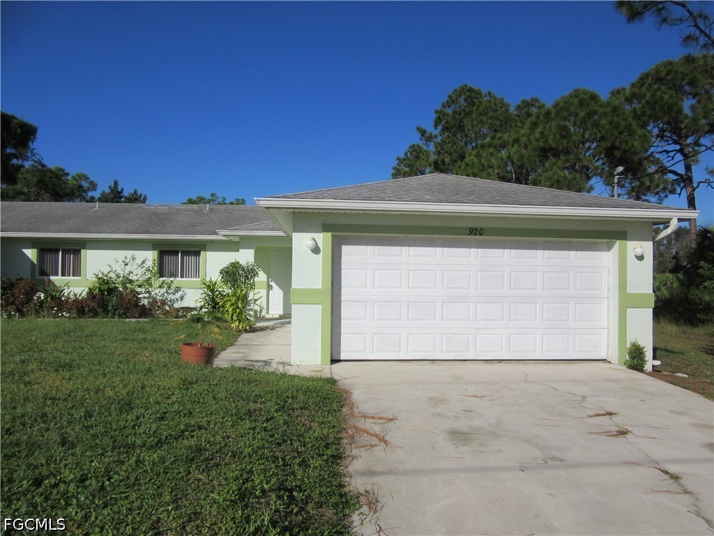 922 Eisenhower Blvd Property Photo 1