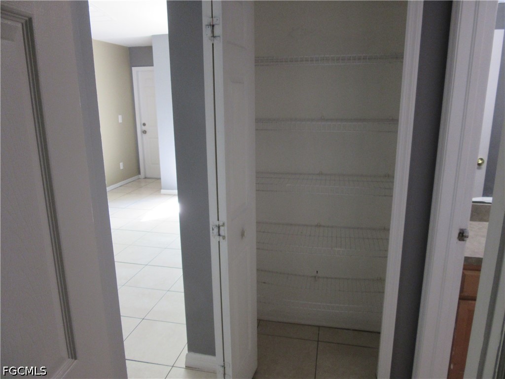 922 Eisenhower Blvd Property Photo 10