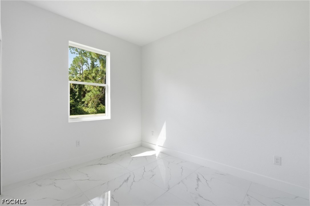 156 Carousel Ave Property Photo 19