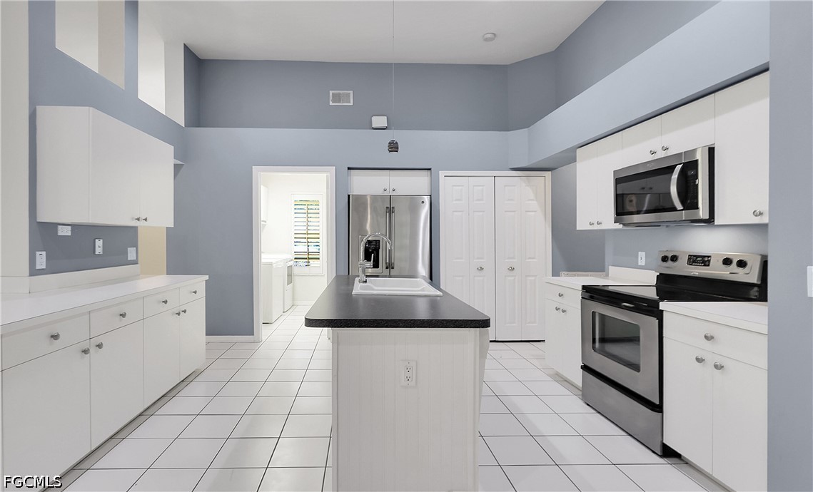 22203 Seashore Cir Property Photo 13