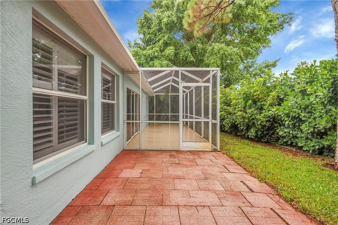 22203 Seashore Cir Property Photo 45