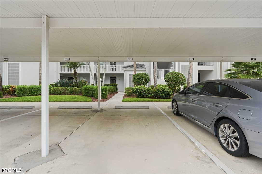 10480 Washingtonia Palm Way 1126 Property Photo 3